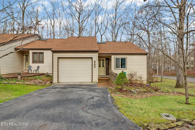 $259,000 | 388 Lake Catherine Court, Crossville, TN 38558