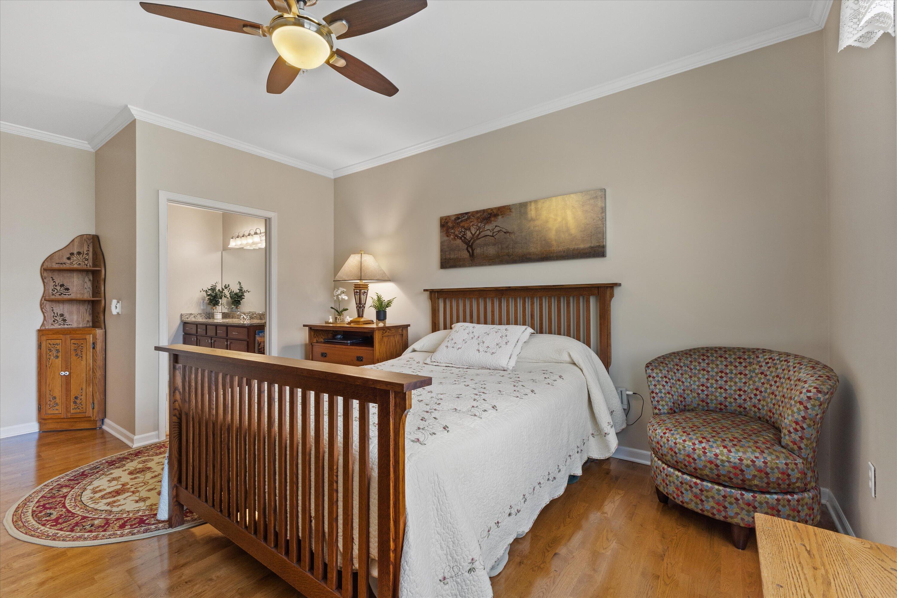 4 Gas Light Drive, Unit 111 Racine, WI 53403 - Photo 17 of 31 Primary Suite