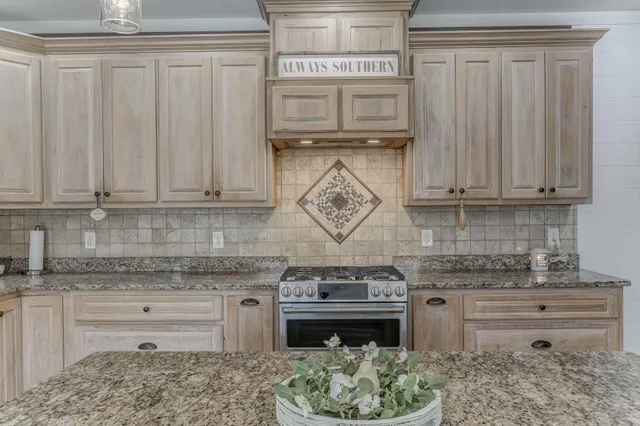 $814,900 | 1080 Estate Drive, Dalton, GA 30720