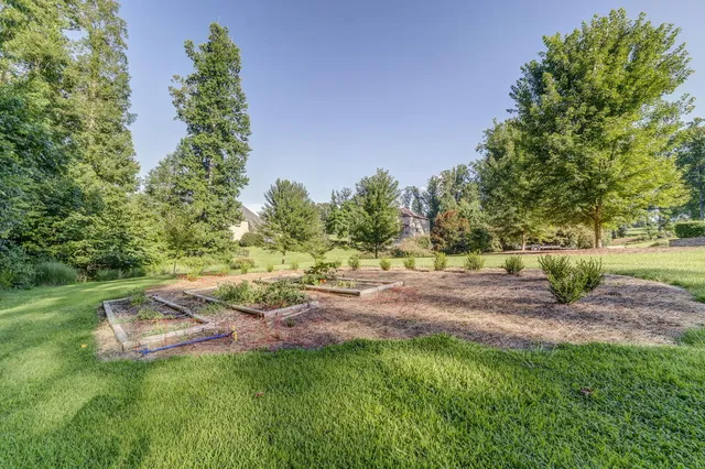 $814,900 | 1080 Estate Drive, Dalton, GA 30720