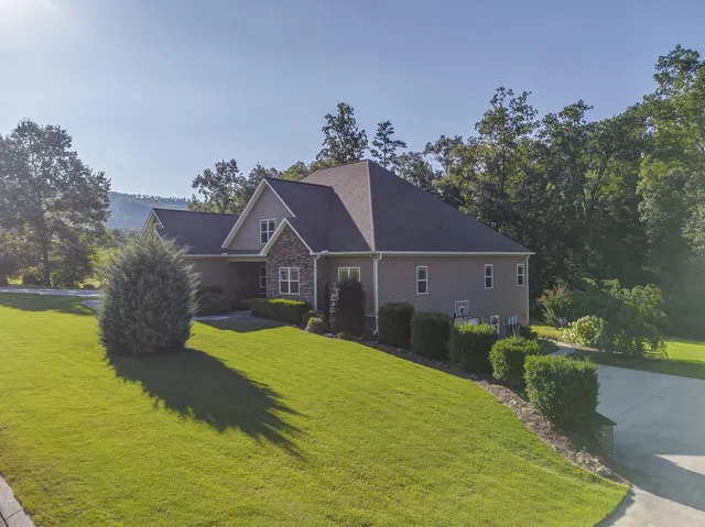 $814,900 | 1080 Estate Drive, Dalton, GA 30720