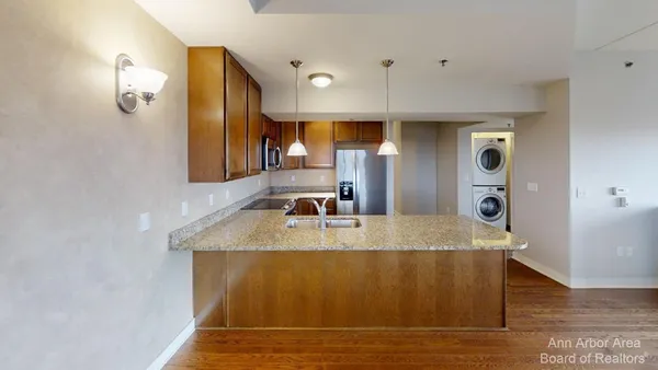 $4,000 | 111 North Ashley Street, Unit 901, Ann Arbor, MI 48104