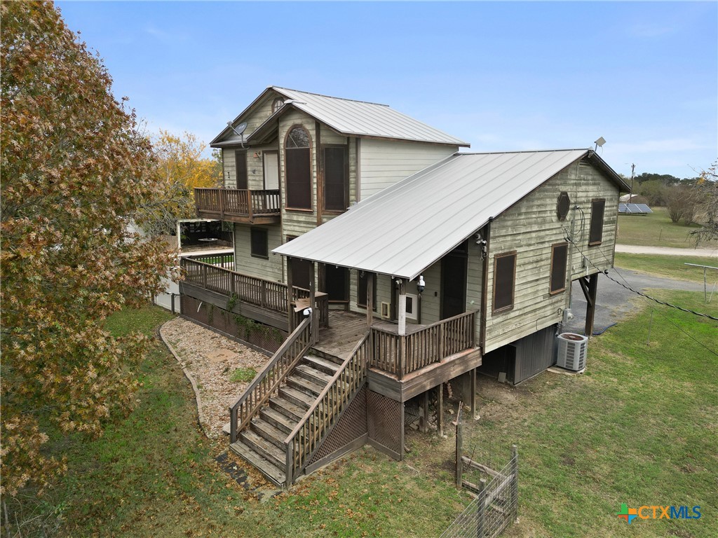 140 Engelmann Lane Seguin, TX 78155 - Photo 8 of 38 a front view of a house with a yard