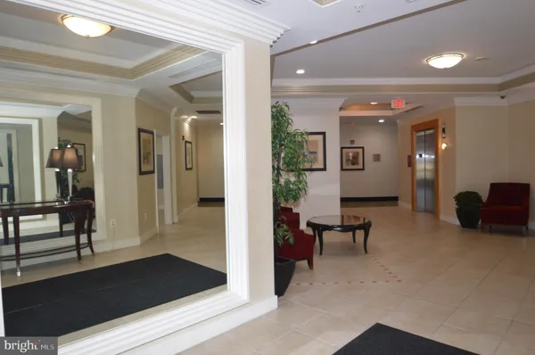 $1,950 | 4490 Market Commons Drive, Unit 412, Fairfax, VA 22033