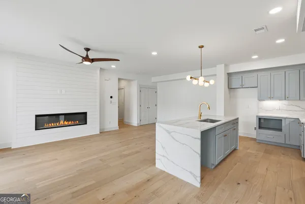 $675,000 | 1050 Blair Lane, Unit 201, Peachtree City, GA 30269