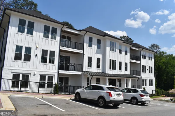 $675,000 | 1050 Blair Lane, Unit 201, Peachtree City, GA 30269