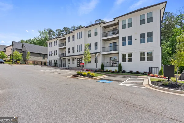 $675,000 | 1050 Blair Lane, Unit 201, Peachtree City, GA 30269