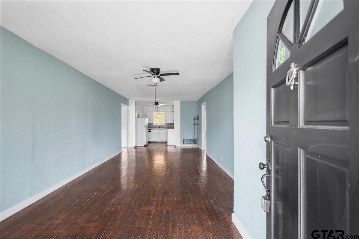 908 Crosby Street Tyler, TX 75701 - Photo 3 of 19