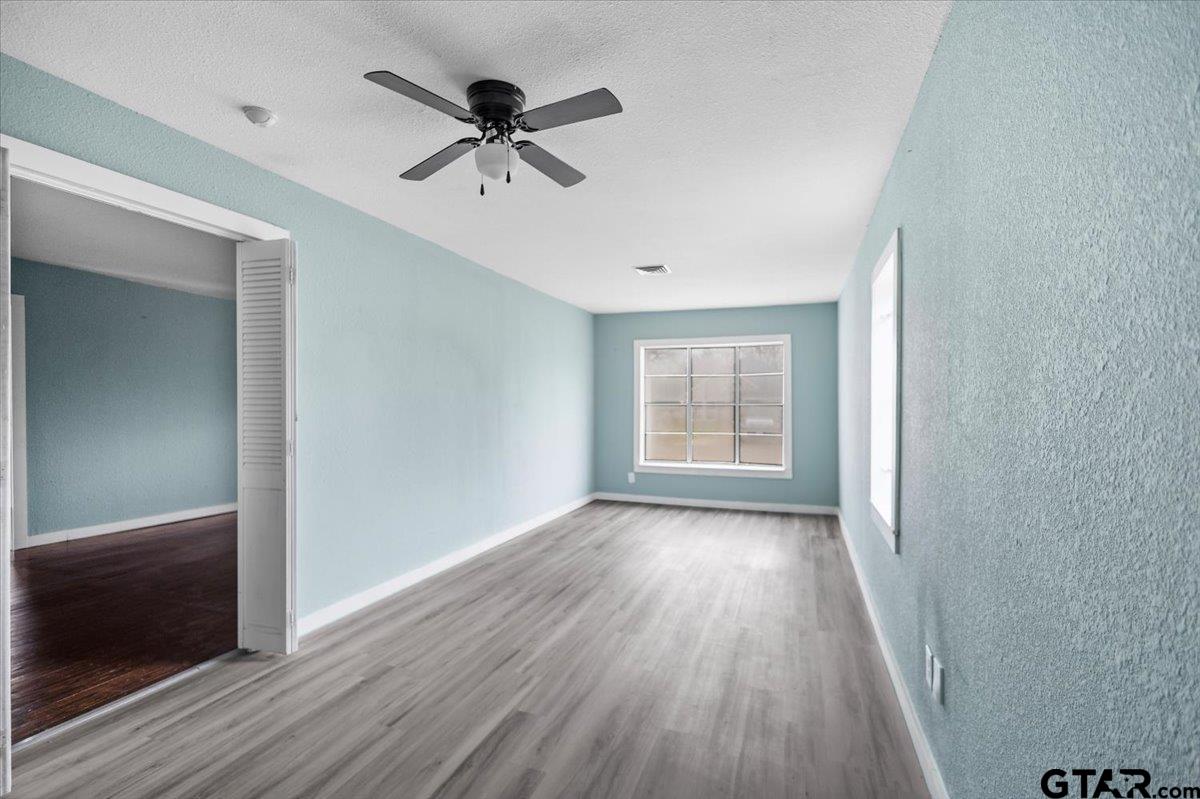 908 Crosby Street Tyler, TX 75701 - Photo 8 of 19