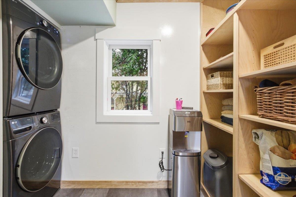 35 Terrace Street Montpelier, VT 05602 - Photo 3 of 47