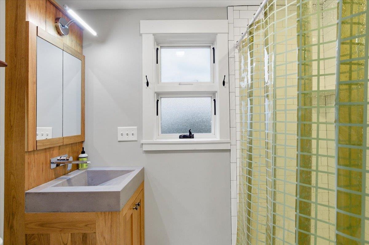 35 Terrace Street Montpelier, VT 05602 - Photo 42 of 47