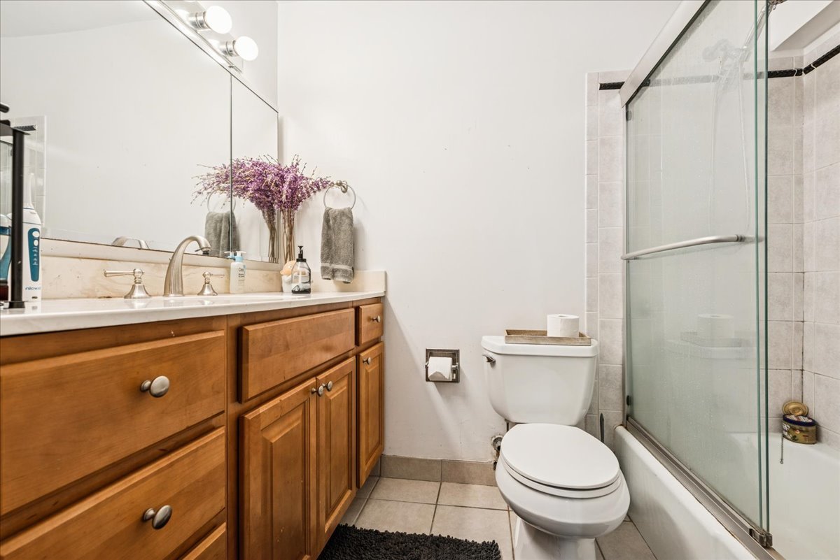 5445 North Sheridan Road, Unit 306 Chicago, IL 60640 - Photo 12 of 15