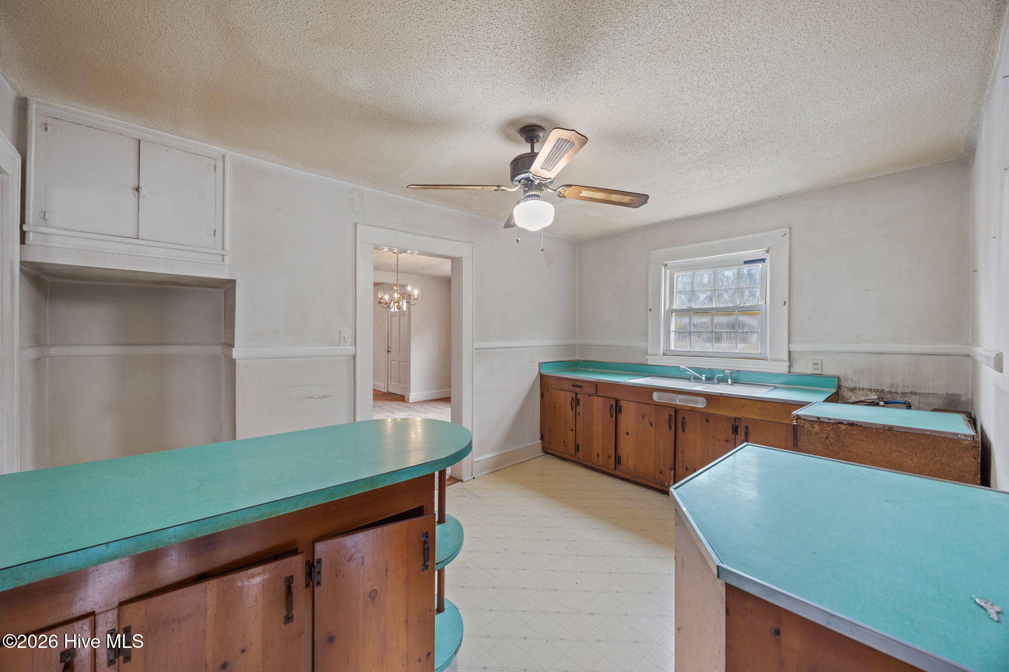 3825 Highway 102 Ayden, NC 28513 - Photo 12 of 42 Kitchen