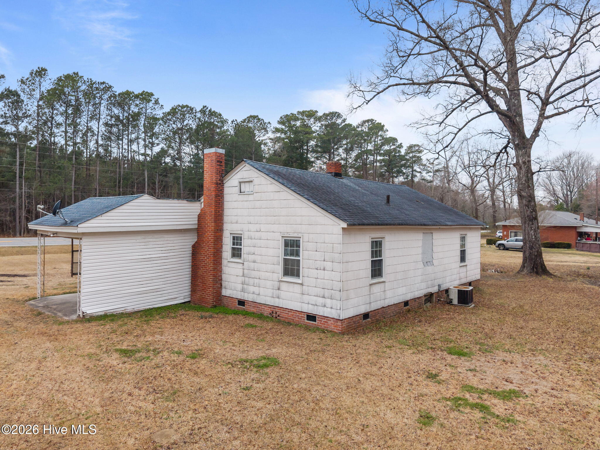 3825 Highway 102 Ayden, NC 28513 - Photo 23 of 42 Side Elevation