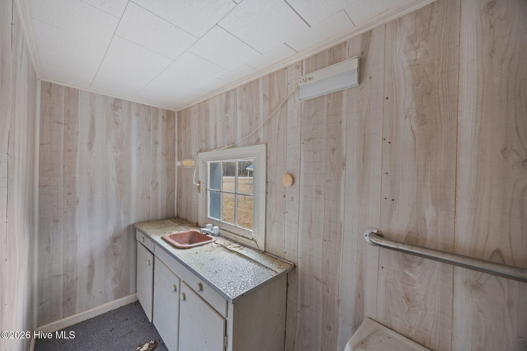 3825 Highway 102 Ayden, NC 28513 - Photo 29 of 42 Detached Building - Interior