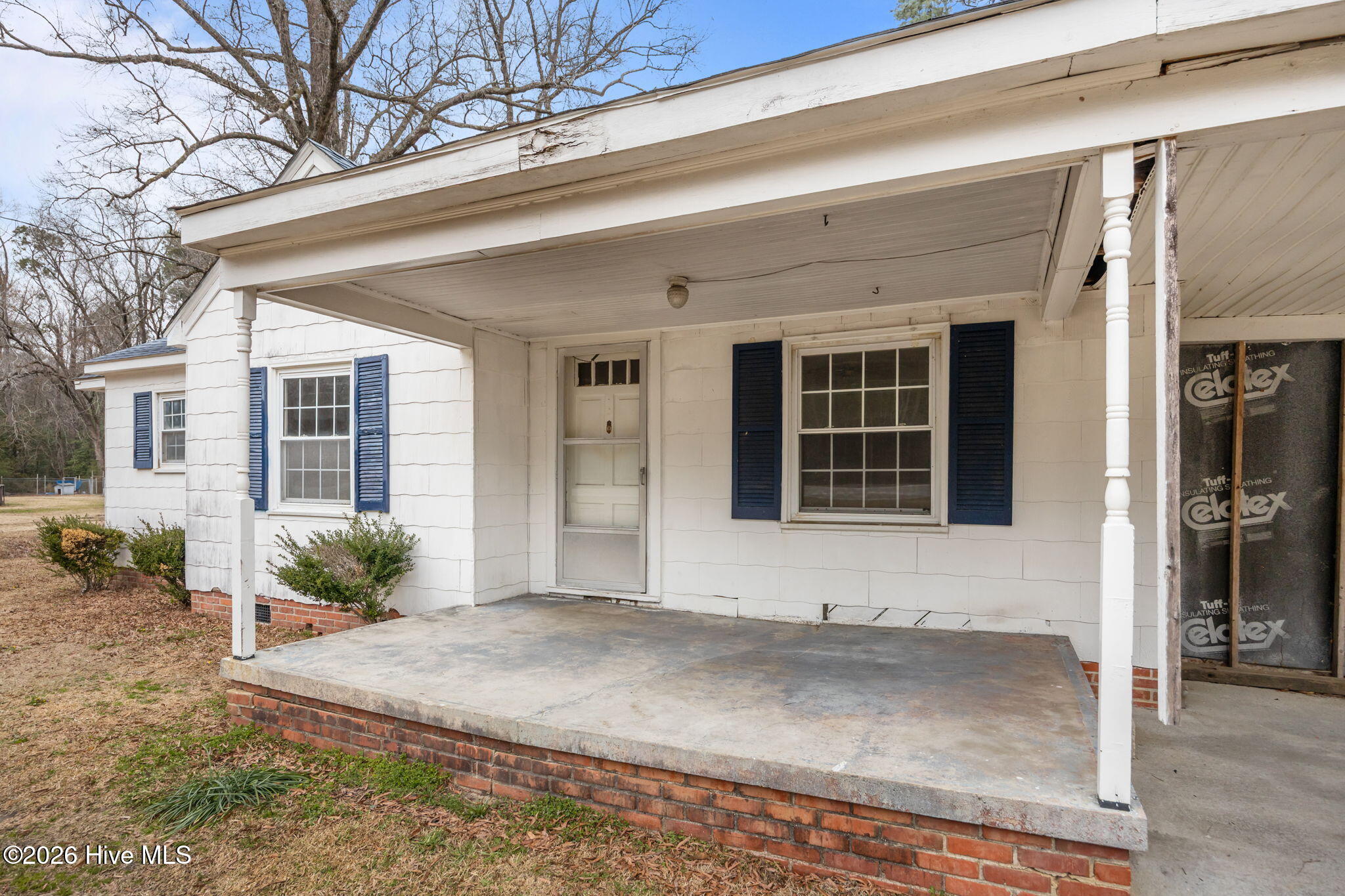 3825 Highway 102 Ayden, NC 28513 - Photo 3 of 42 Front Porch