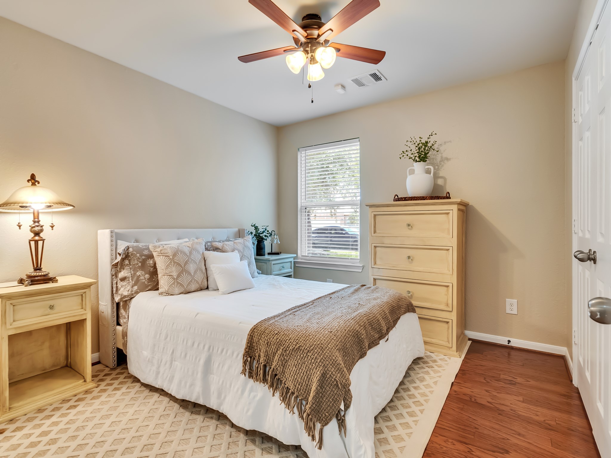 9015 Springcroft Court Tomball, TX 77375 - Photo 8 of 35