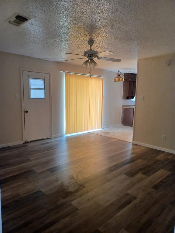 6909 Maryhill Road Forest Hill, TX 76140 - Photo 9 of 27