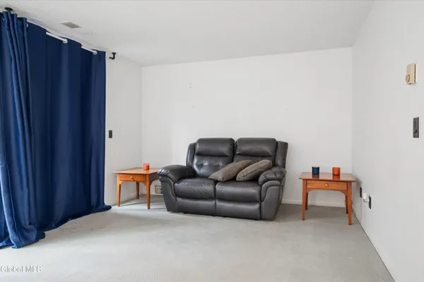$275,000 | 82 Crestwood Terrace, Albany, NY 12203