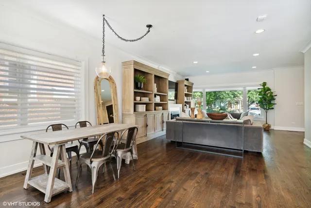 $6,000 | 6324 North Keeler Avenue, Chicago, IL 60646