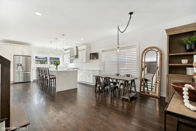 $6,000 | 6324 North Keeler Avenue, Chicago, IL 60646