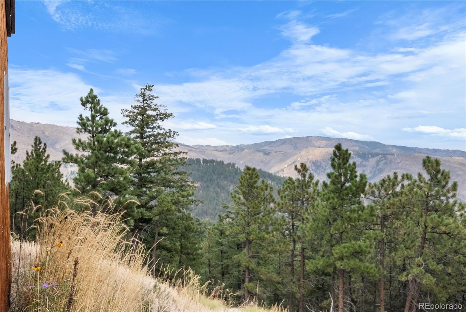 601 Escape Route Boulder, CO 80302 - Photo 3 of 17 a view of a city