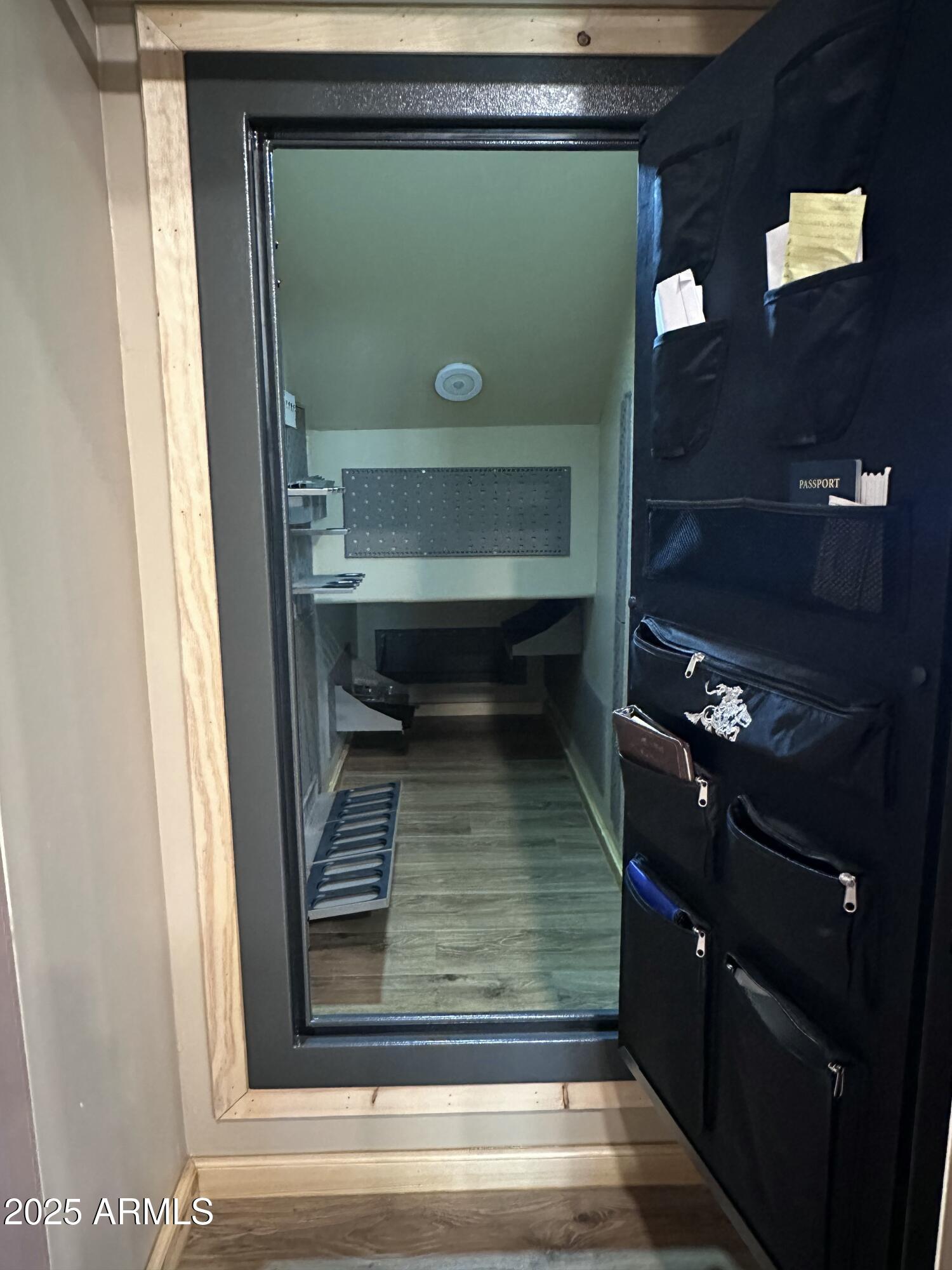 3457 Whispering Pines Road Pine, AZ 85544 - Photo 10 of 27 a view of entryway