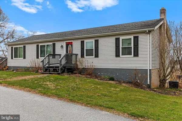 $320,000 | 69 Conewago Alley, York Haven, PA 17370