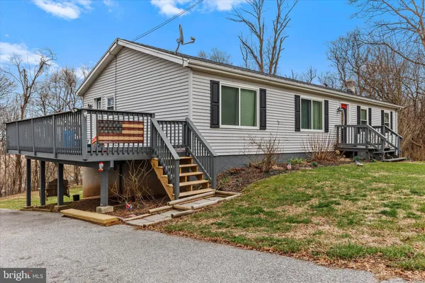 $320,000 | 69 Conewago Alley, York Haven, PA 17370