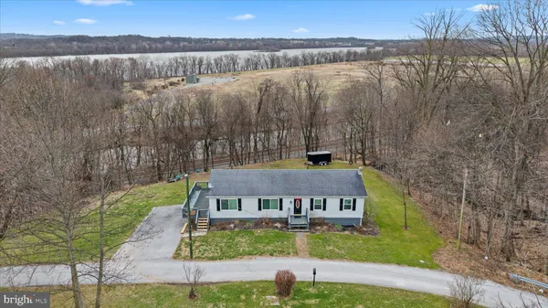 $320,000 | 69 Conewago Alley, York Haven, PA 17370