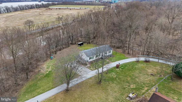 $320,000 | 69 Conewago Alley, York Haven, PA 17370