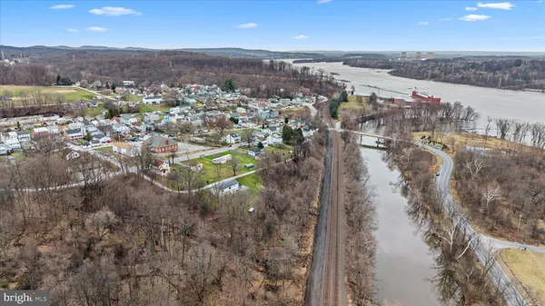 $320,000 | 69 Conewago Alley, York Haven, PA 17370
