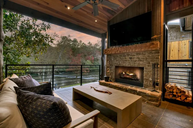 $2,600,000 | 737 Wildwood Terrace, Mineral Bluff, GA 30559