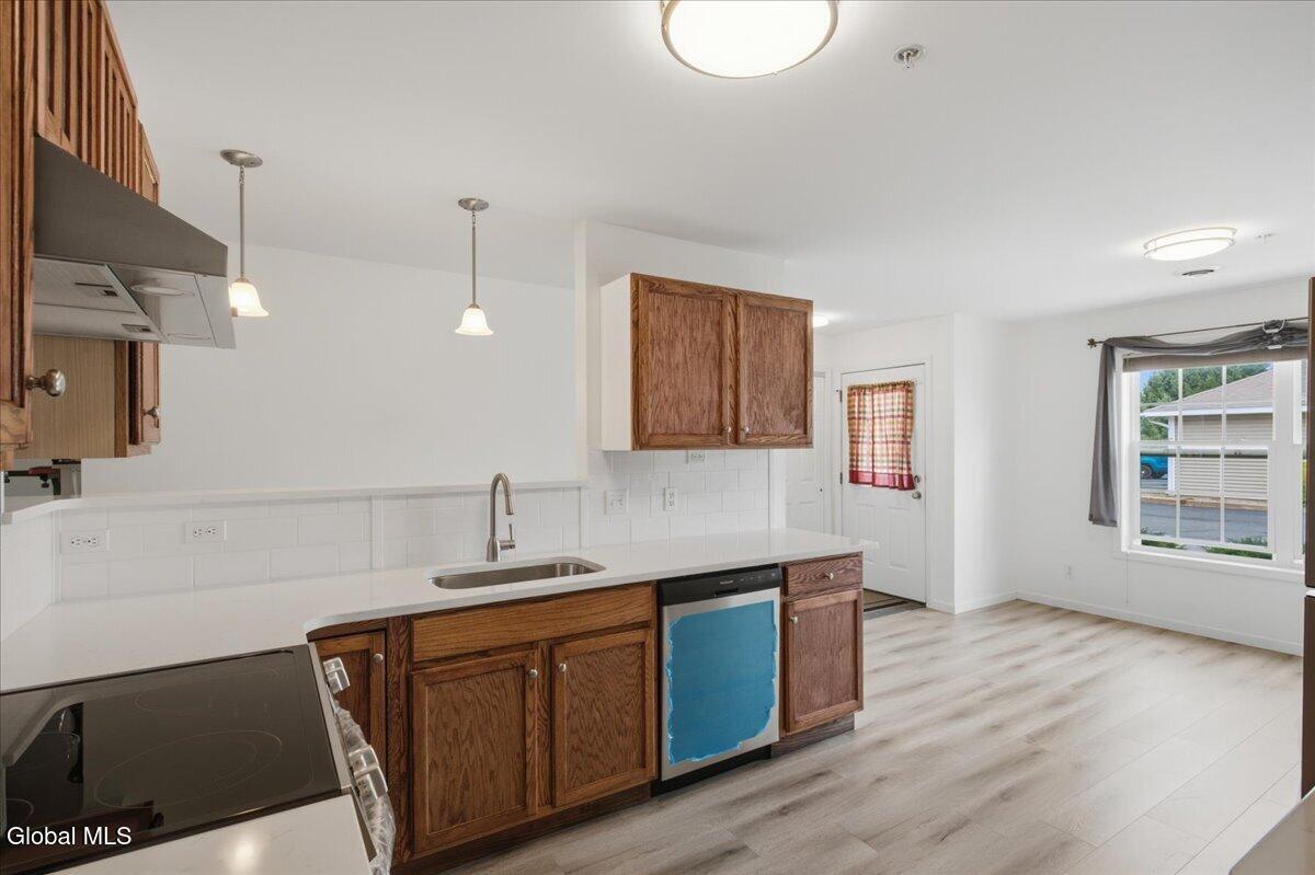 2000 Curry Road, Unit 25 Rotterdam, NY 12303 - Photo 13 of 30 18-008_ZM_07387