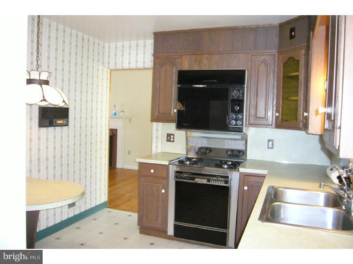 3014 Curtis Road Sinking Spring, PA 19608 - Photo 4 of 16