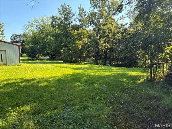 $550,000 | 14144 Hwy East, Curryville, MO 63339