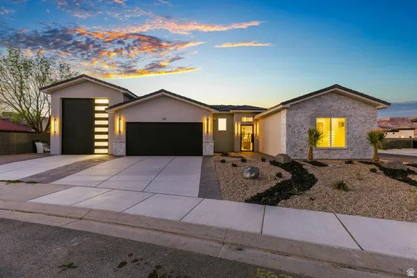 $825,000 | 237 East 1100 North, Hurricane, UT 84737