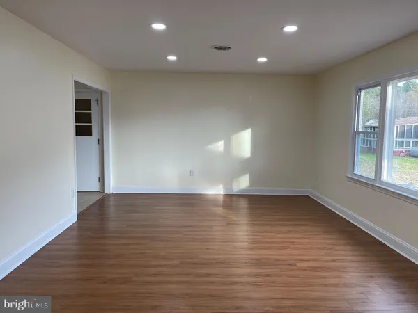 $238,500 | 12460 Somerset Avenue, Princess Anne, MD 21853