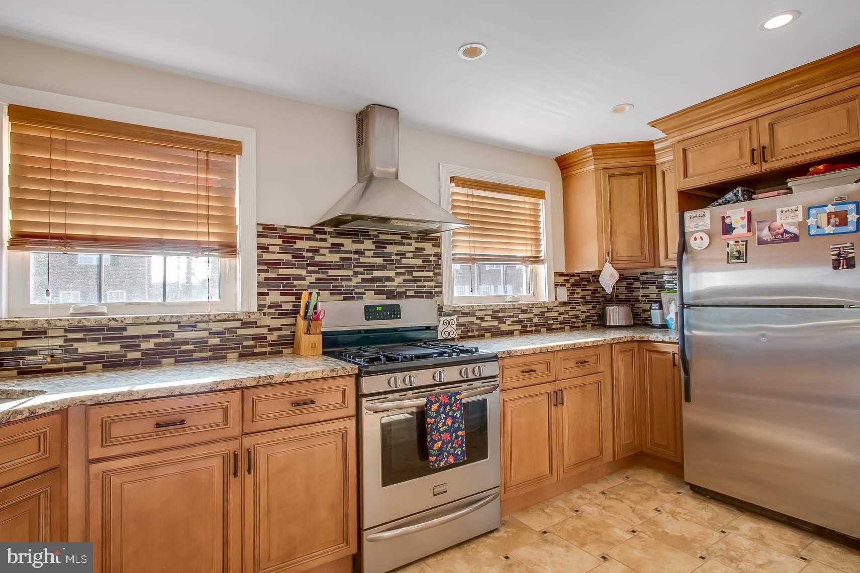 136 Ridgefield Road Philadelphia, PA 19154 - Photo 8 of 23