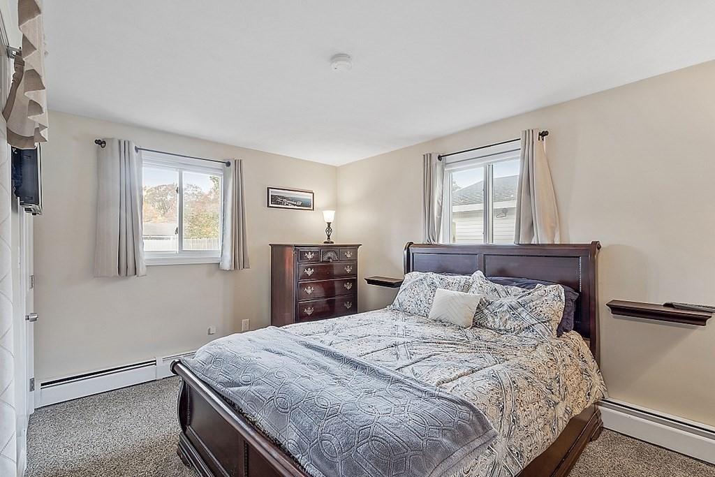 28 Amherst Road Beverly, MA 01915 - Photo 17 of 25 Gallery Image 17