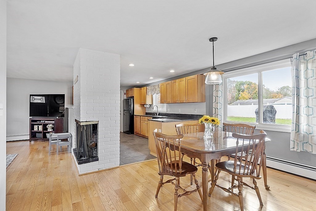 28 Amherst Road Beverly, MA 01915 - Photo 8 of 25 Gallery Image 8