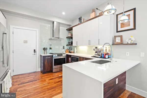 $699,900 | 1337 K Street Southeast, Unit PH2, Washington, DC 20003