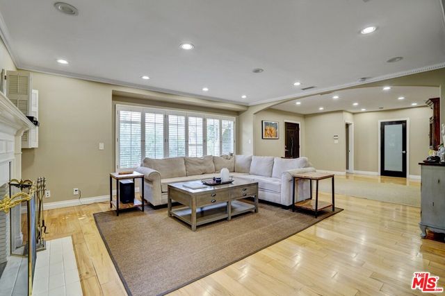 $7,712 | 4483 Sherman Oaks Circle, Sherman Oaks, CA 91403