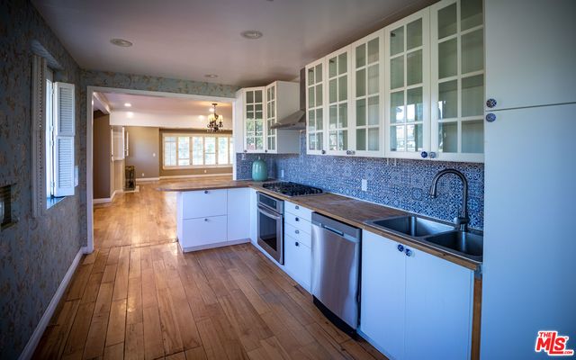 $7,712 | 4483 Sherman Oaks Circle, Sherman Oaks, CA 91403