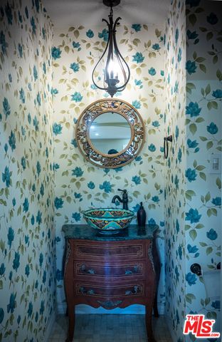 $7,712 | 4483 Sherman Oaks Circle, Sherman Oaks, CA 91403