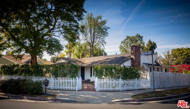 $7,712 | 4483 Sherman Oaks Circle, Sherman Oaks, CA 91403