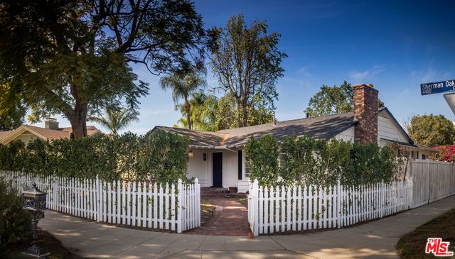 $7,712 | 4483 Sherman Oaks Circle, Sherman Oaks, CA 91403