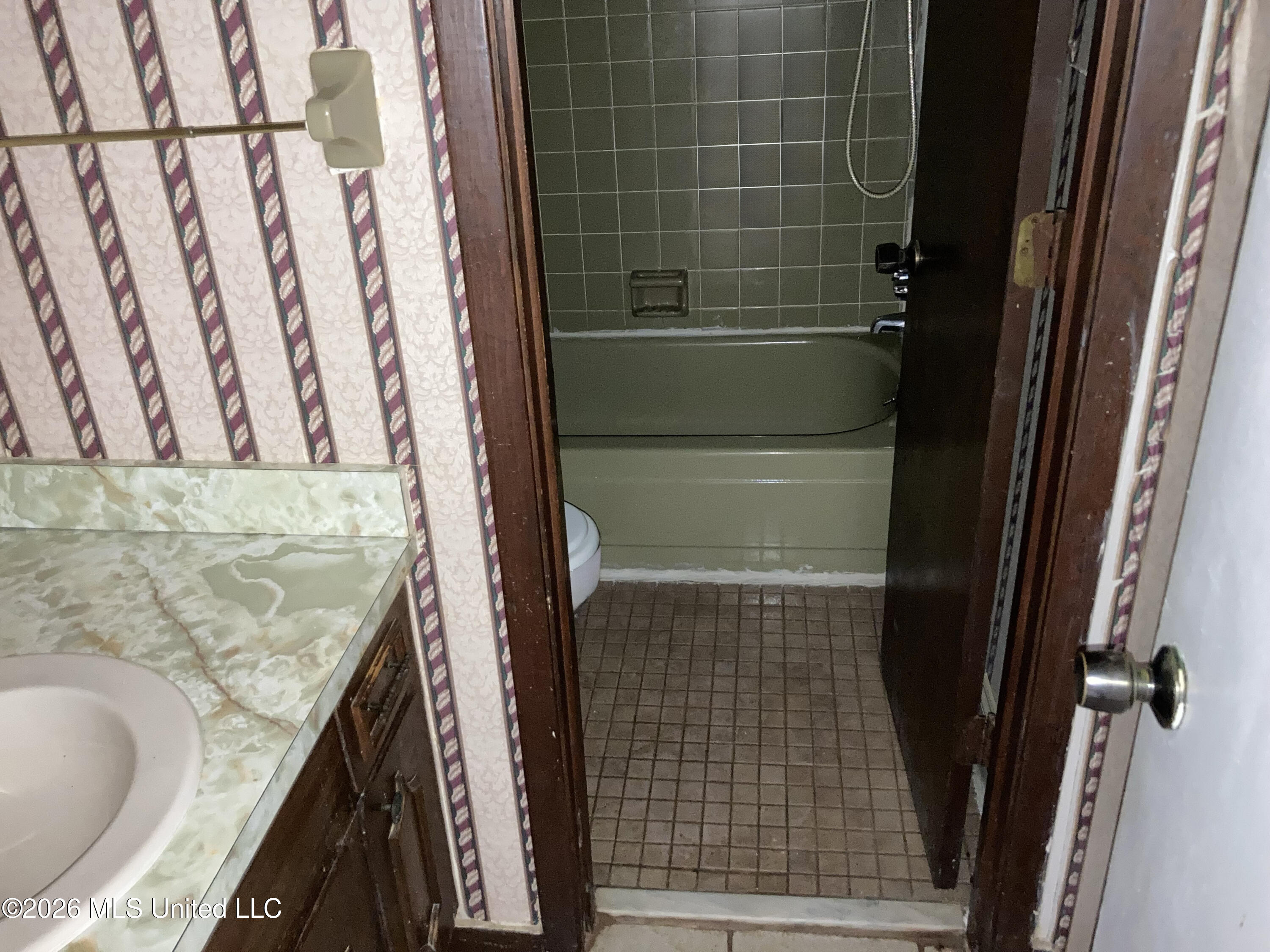120 Richview Place Jackson, MS 39206 - Photo 10 of 14 VKKP6731