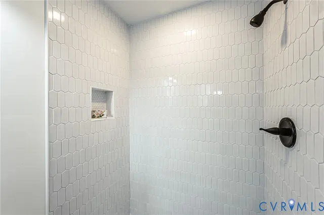 $275,000 | 2906 Hull Street, Richmond, VA 23224