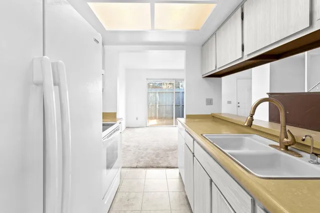 $550,000 | 967 Hilby Avenue, Unit C, Seaside, CA 93955